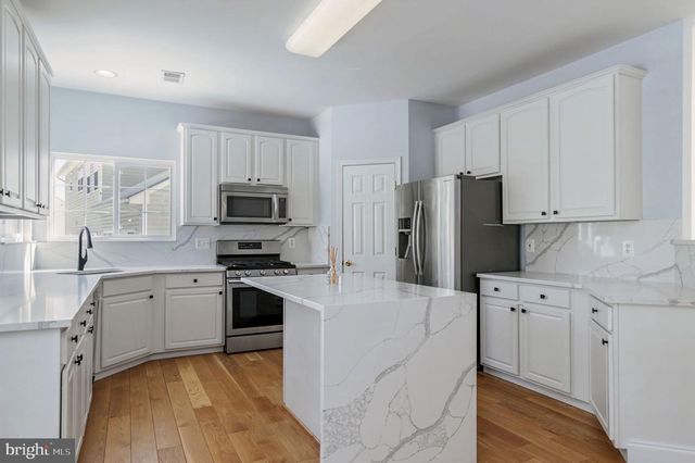 34 CHADWICK DR, Stafford, VA 22556