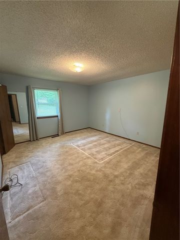 2912 W 19th Street, Russellville, AR 72802