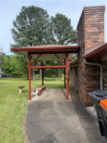 2912 W 19th Street, Russellville, AR 72802