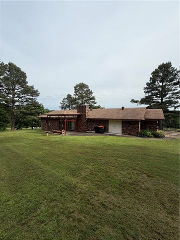 2912 W 19th Street, Russellville, AR 72802