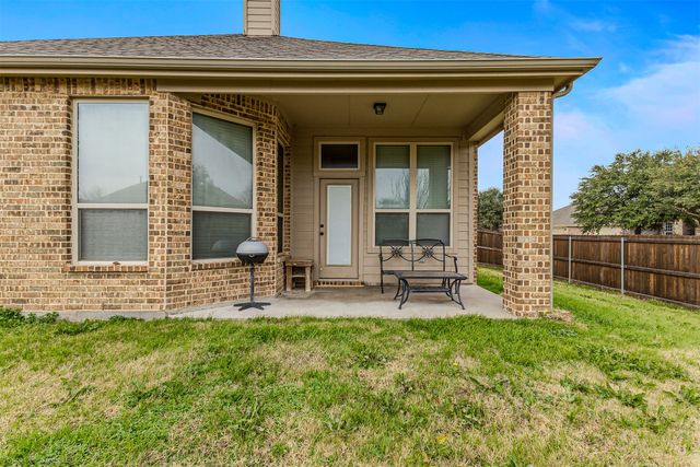 501 Elm Grove Trail, Forney, TX 75126