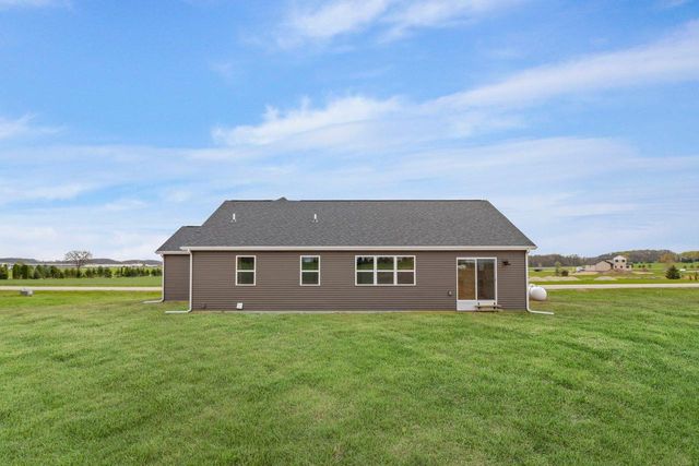 N6285 Blarney Stone Drive, Albany, WI 53502