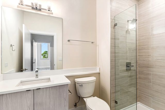 3924 N Lincoln Avenue 204, Chicago, IL 60613