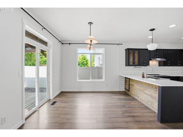 11605 Ne 104TH St, Vancouver, WA 98662