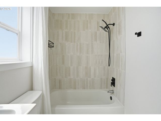 11605 Ne 104TH St, Vancouver, WA 98662