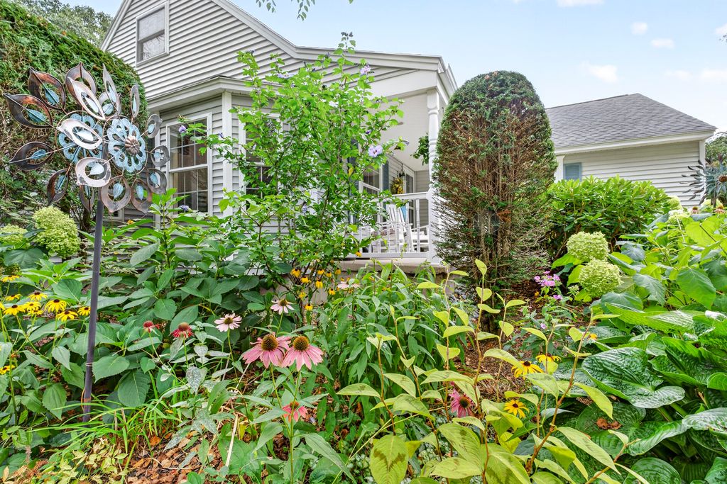 60 Stratford Place 60, Kennebunk, ME 04043 — photo 5