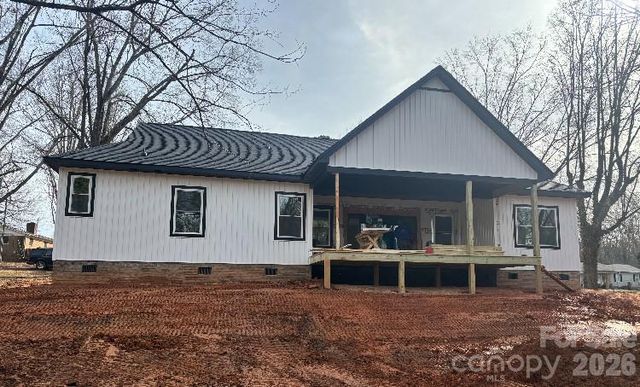 110 Johnson Road, Cherryville, NC 28021
