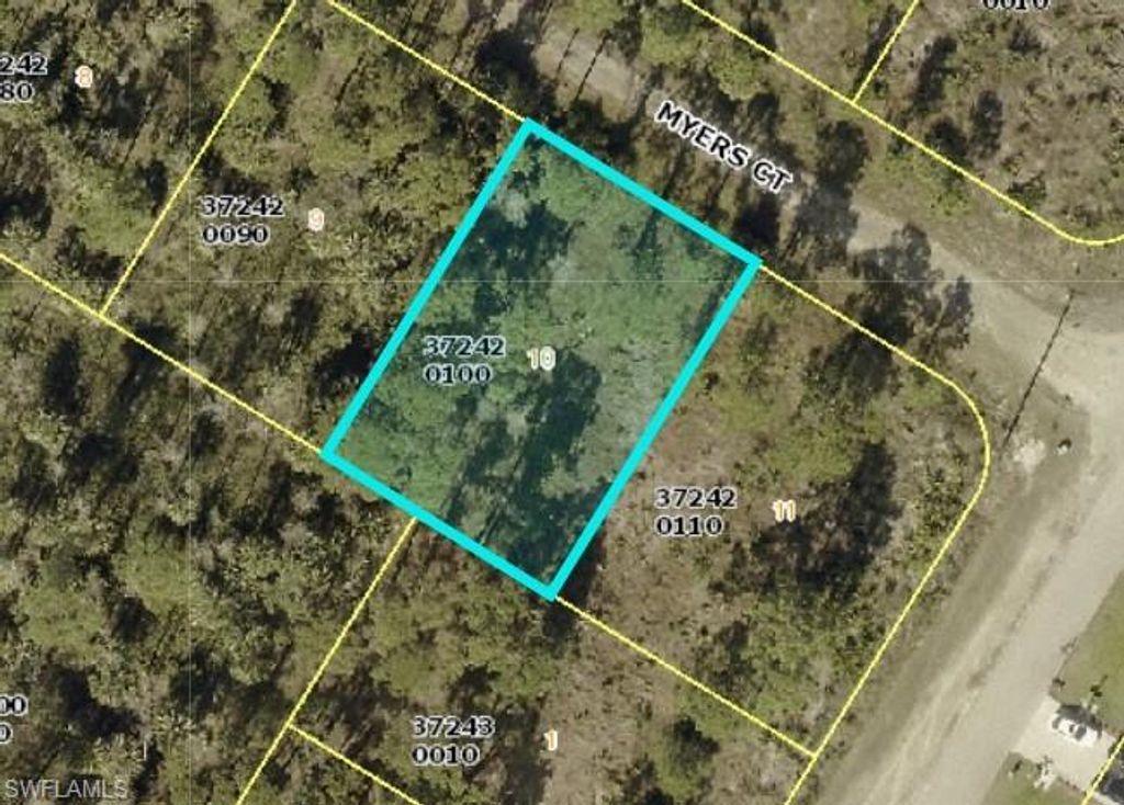 603 Myers CT, LEHIGH ACRES, FL 33972 — photo 2