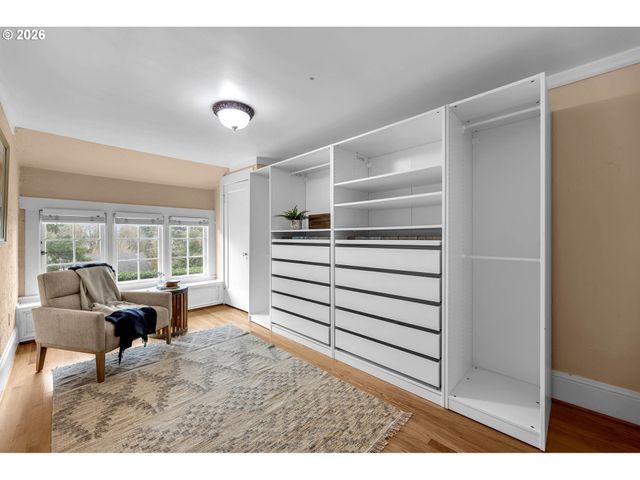 5929 Sw TAYLOR St, Portland, OR 97221