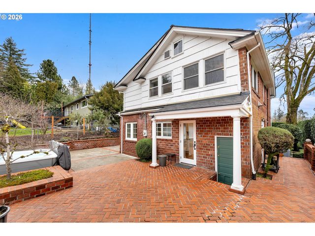 5929 Sw TAYLOR St, Portland, OR 97221