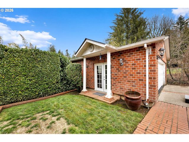 5929 Sw TAYLOR St, Portland, OR 97221