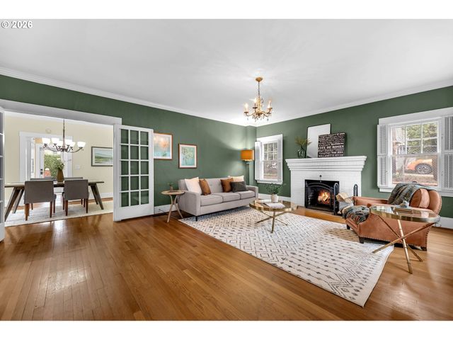 5929 Sw TAYLOR St, Portland, OR 97221