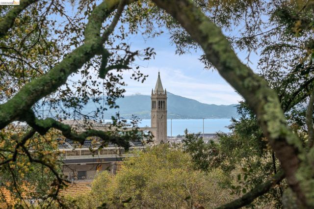 39 Canyon Rd, Berkeley, CA 94704