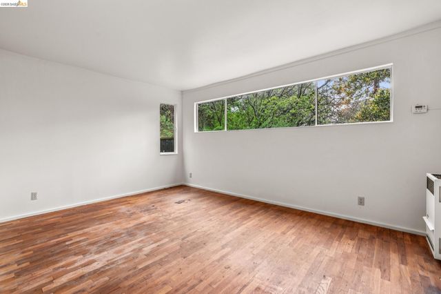 39 Canyon Rd, Berkeley, CA 94704