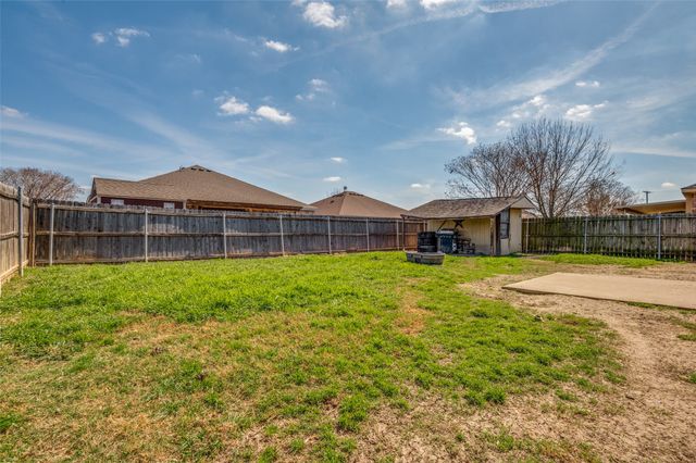 106 Jennie Marie, Ferris, TX 75125