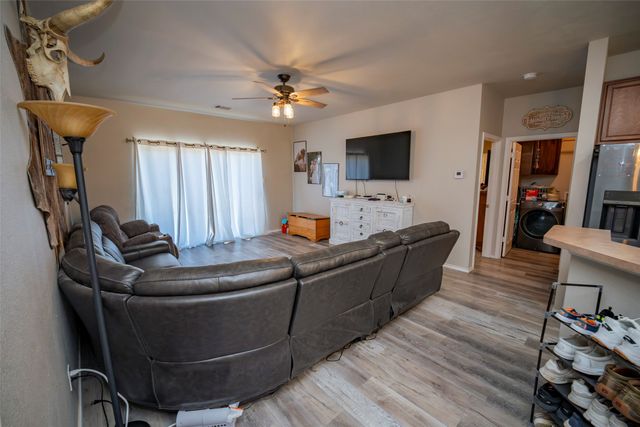 106 Jennie Marie, Ferris, TX 75125