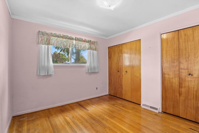 28450 Suburban Drive, Warren, MI 48088