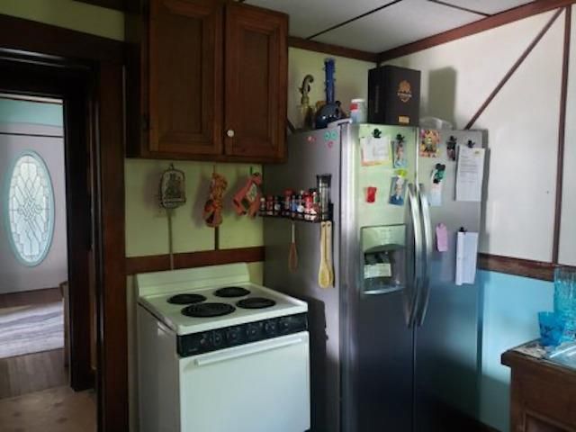 1210 COLUMBUS STREET, Manitowoc, WI 54220