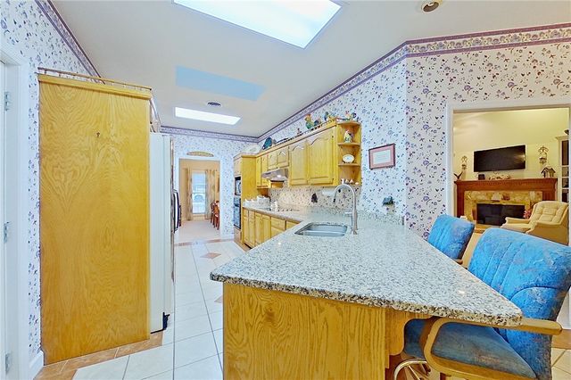 8280 Central Ave, Waycross, GA 31503