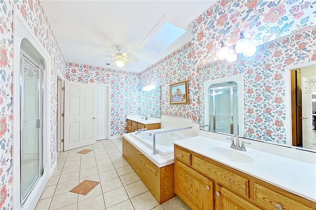 8280 Central Ave, Waycross, GA 31503