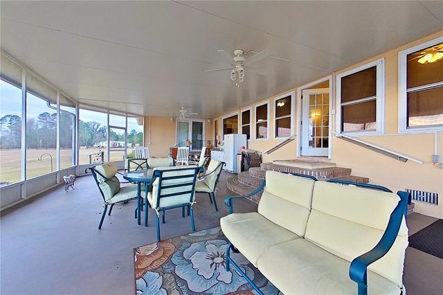 8280 Central Ave, Waycross, GA 31503