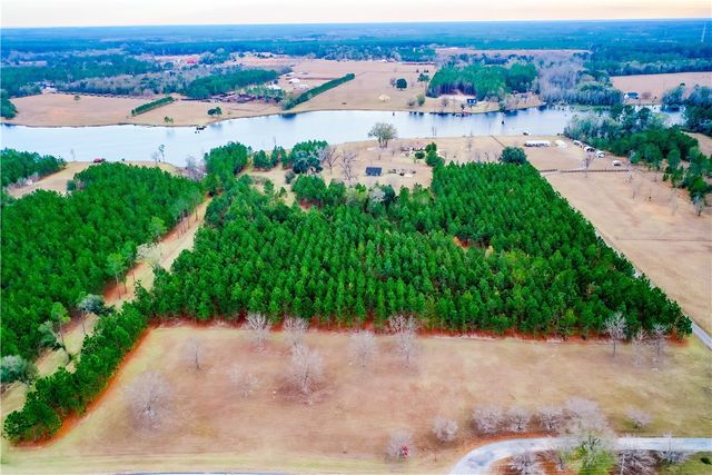 8280 Central Ave, Waycross, GA 31503