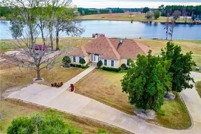 8280 Central Ave, Waycross, GA 31503