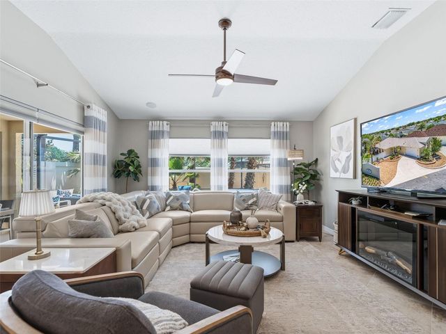 1655 RED HILL ROAD, The Villages, FL 32162