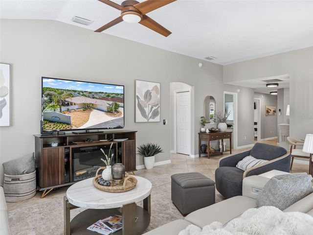 1655 RED HILL ROAD, The Villages, FL 32162