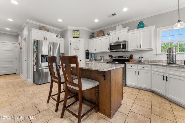 569 Walkers Way, Hernando, MS 38632