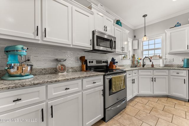 569 Walkers Way, Hernando, MS 38632