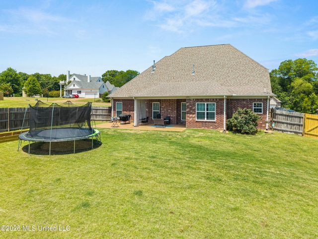 569 Walkers Way, Hernando, MS 38632
