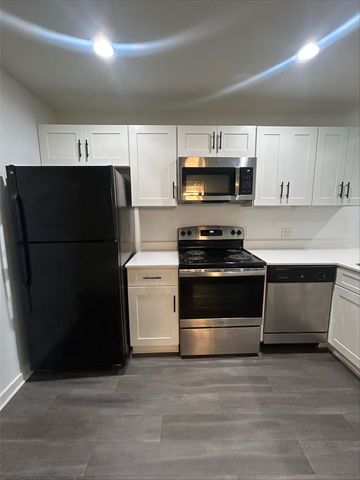 321 E 8th Street 102, Dallas, TX 75203