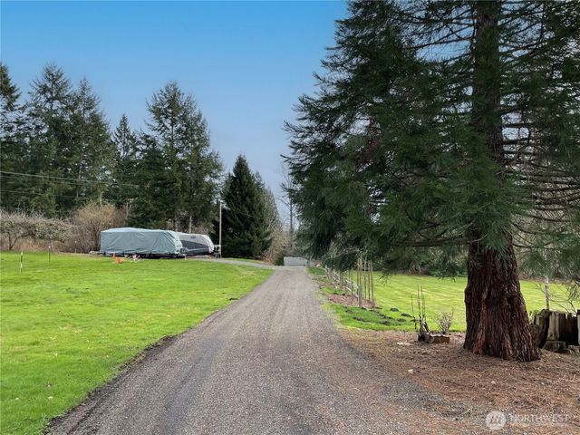 12514 Chain Lake Road, Snohomish, WA 98290