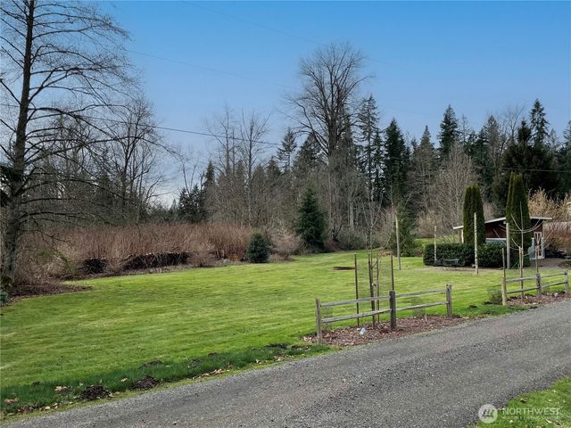 12514 Chain Lake Road, Snohomish, WA 98290
