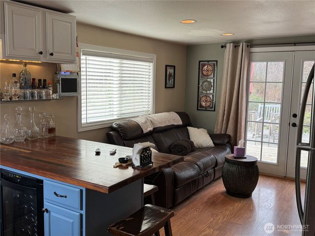 12514 Chain Lake Road, Snohomish, WA 98290