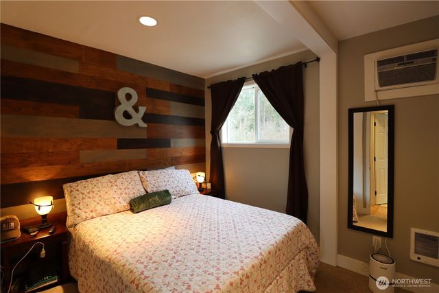 12514 Chain Lake Road, Snohomish, WA 98290