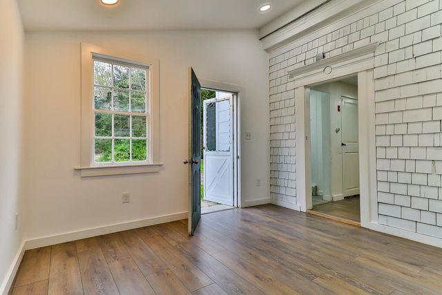 194 Main Street, South Dennis, MA 02660