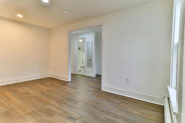 194 Main Street, South Dennis, MA 02660