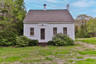 194 Main Street, South Dennis, MA 02660