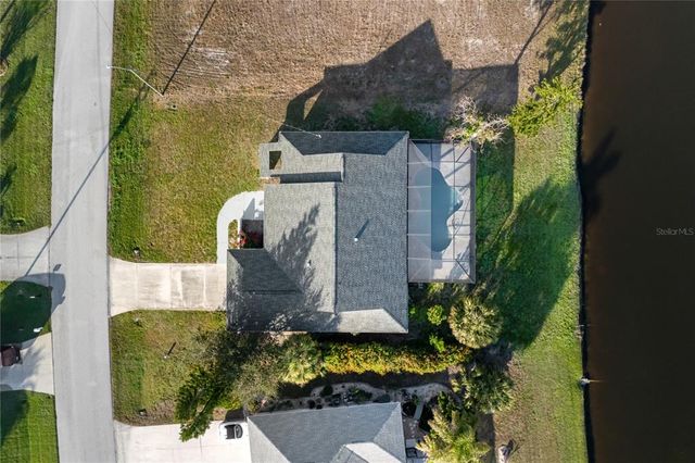 124 MARK TWAIN LANE, Rotonda West, FL 33947