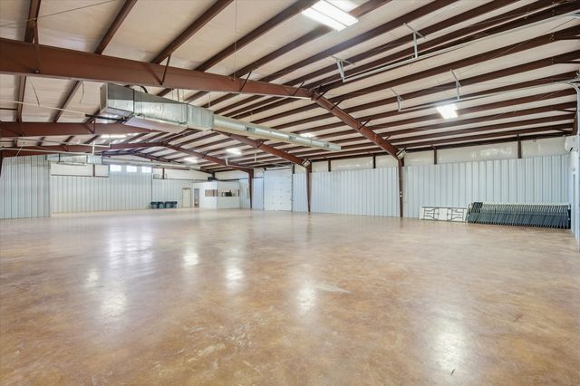 300 Quail, Van, TX 75790