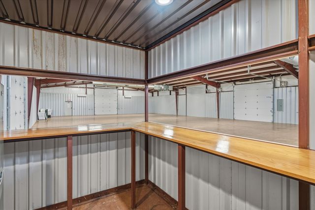 300 Quail, Van, TX 75790