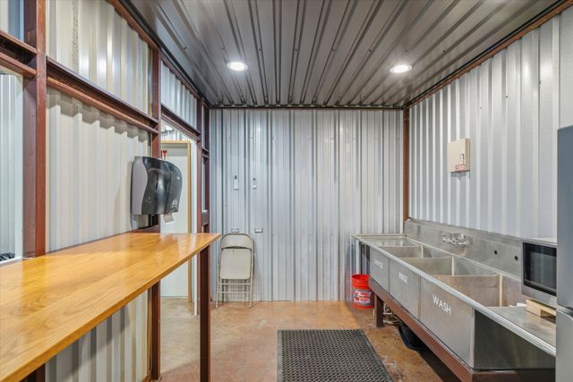 300 Quail, Van, TX 75790