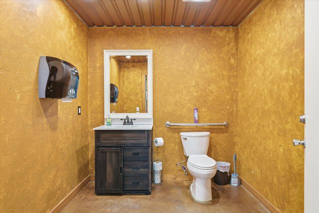 300 Quail, Van, TX 75790