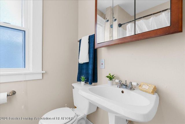 321 Westmoreland Avenue, Lansing, MI 48915