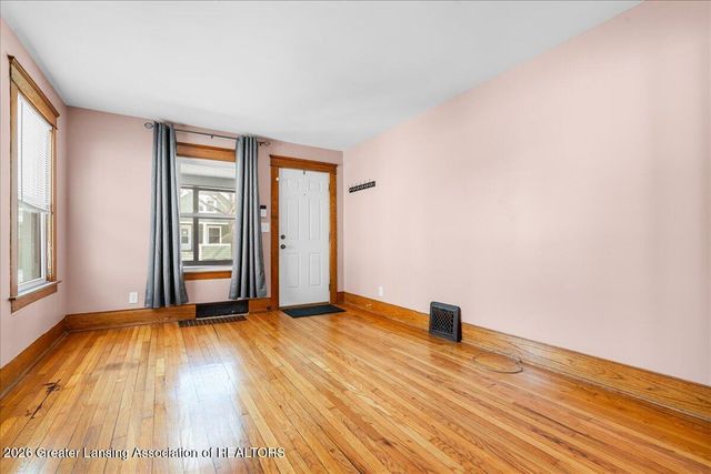 321 Westmoreland Avenue, Lansing, MI 48915