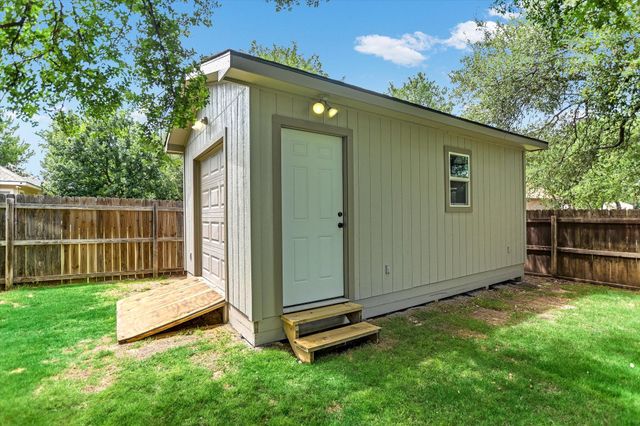 705 Woodland Park DR, Marble Falls, TX 78654