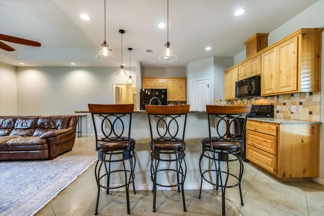 705 Woodland Park DR, Marble Falls, TX 78654