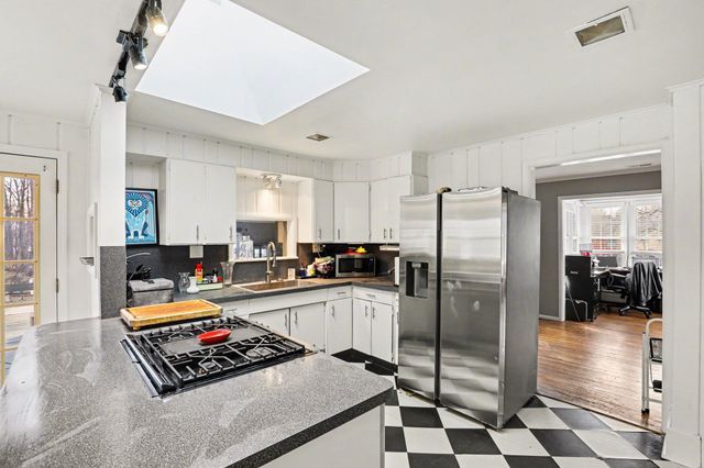 940 Leidich Street, Lake Orion, MI 48362